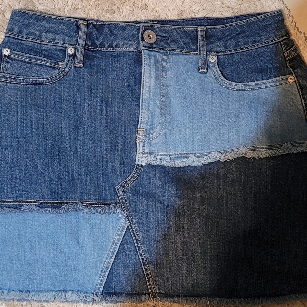 American Rag size 5 Denim skirt with patchwork